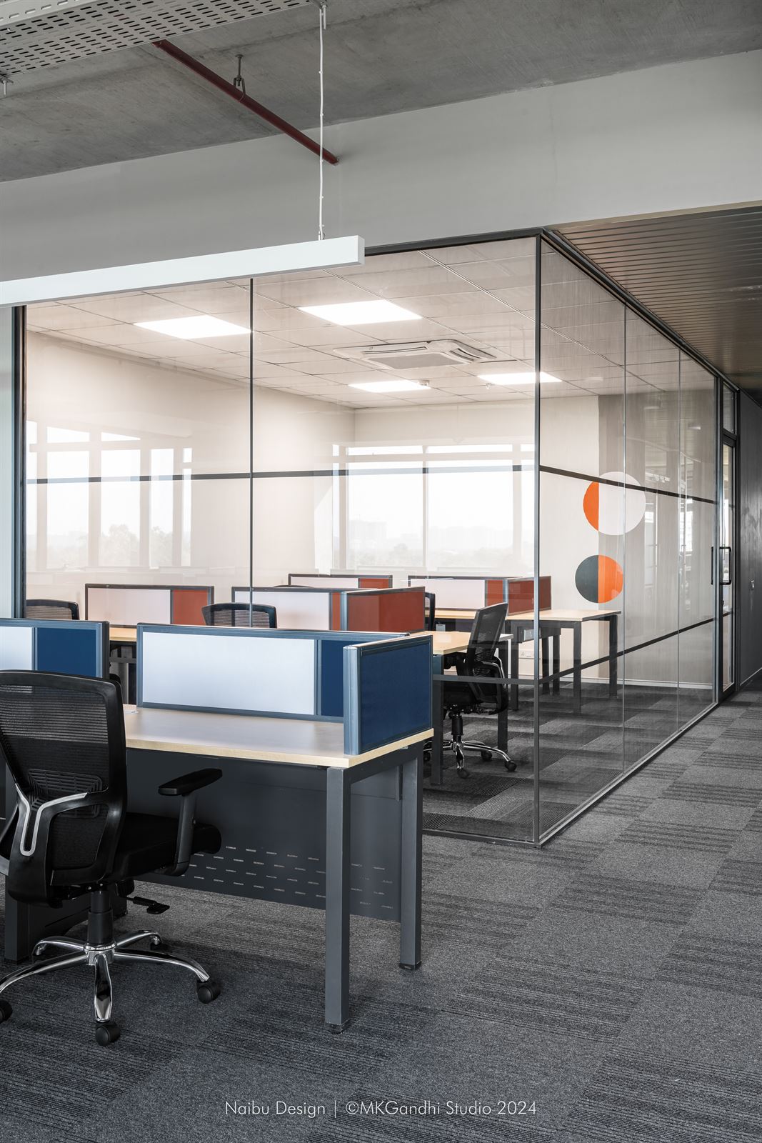 Aurelien I office interior 5