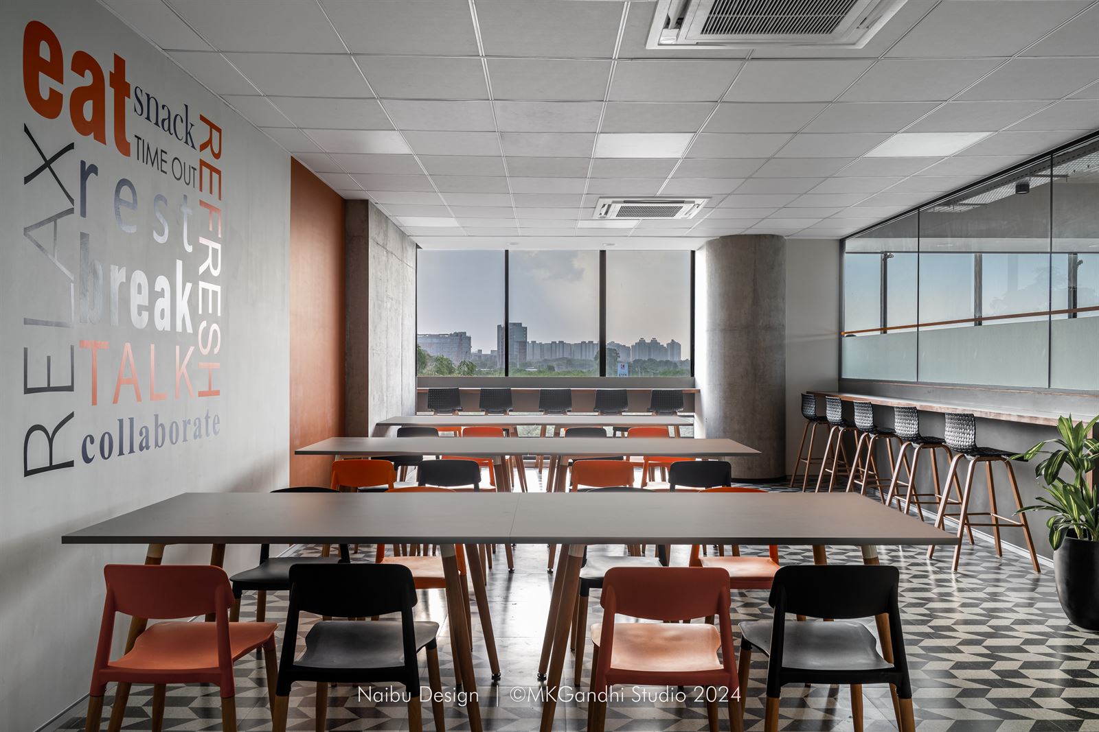 Aurelien I office interior 8